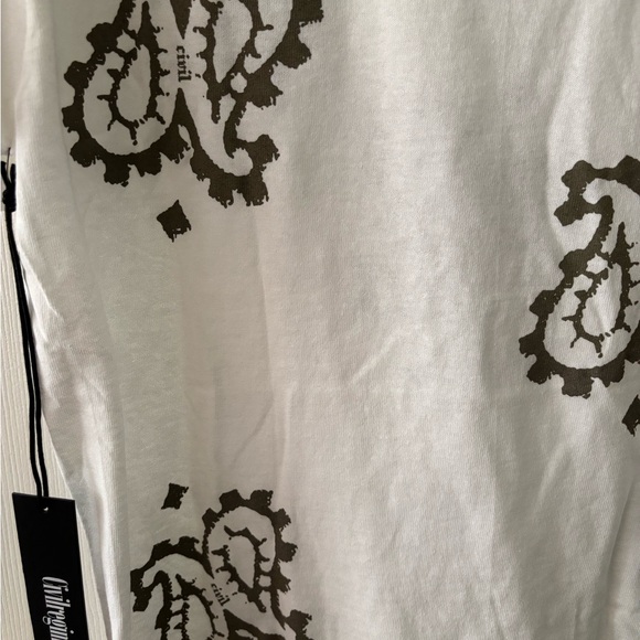 Civil Regime Men’s White T-Shirt with Paisley Print Size Medium BNWT - Picture 9 of 12